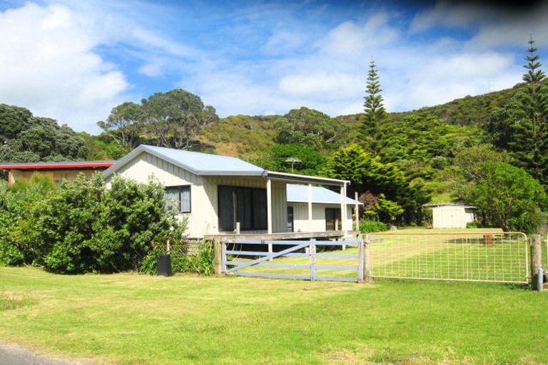 Photo of property in 20 Taupo Bay Road, Taupo Bay, Mangonui, 0494