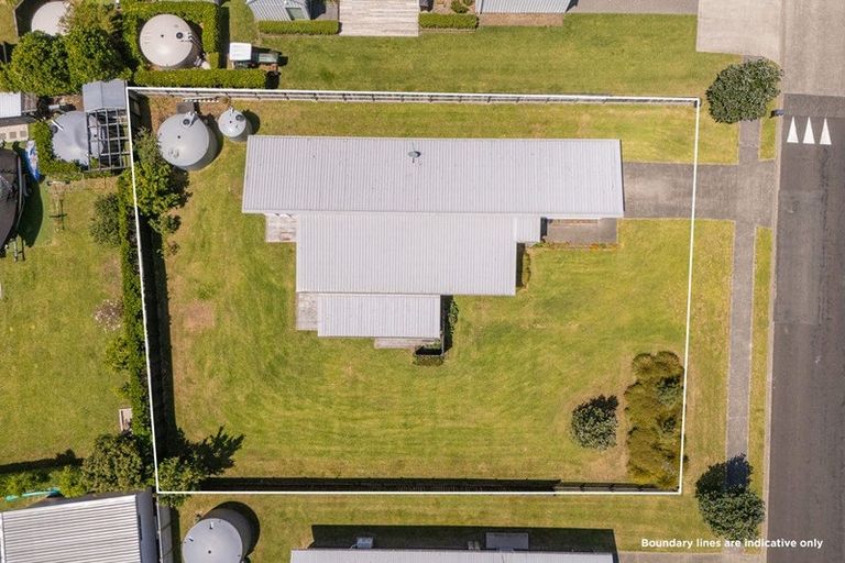 Photo of property in 42 Longreach Drive, Cooks Beach, Whitianga, 3591
