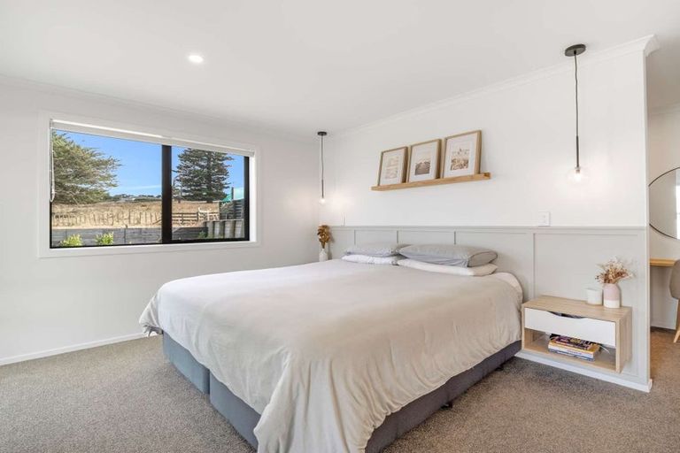 Photo of property in 44 Tirimoana Place, Otamatea, Whanganui, 4501