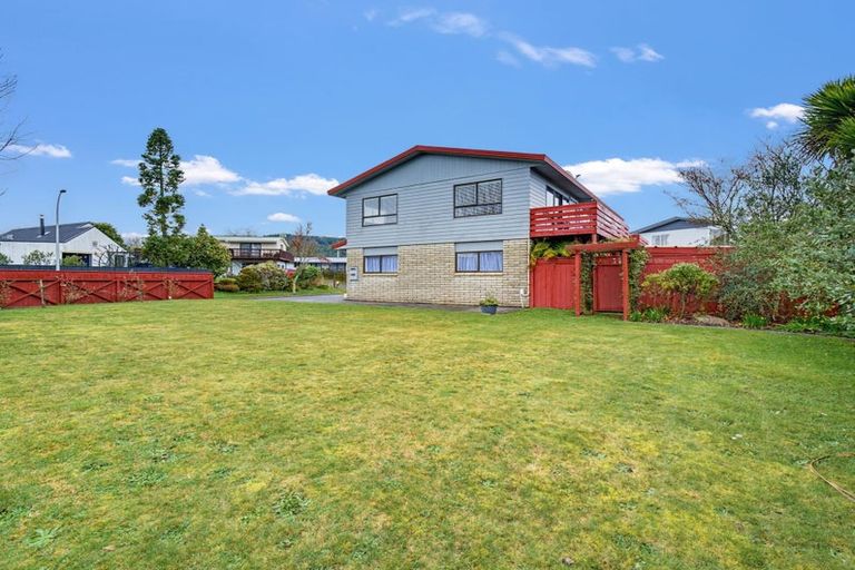Photo of property in 1 Te Ana Place, Lynmore, Rotorua, 3010