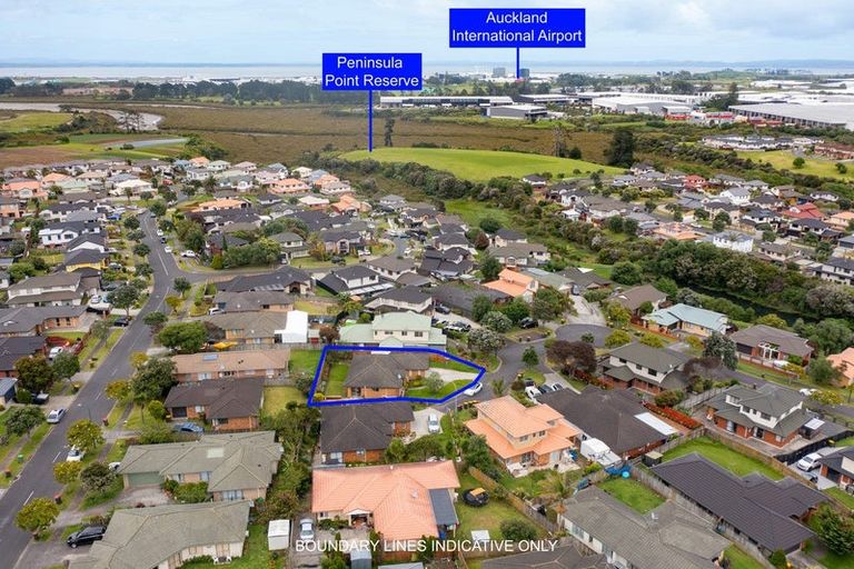 Photo of property in 14 Brunswick Rise, Mangere, Auckland, 2022