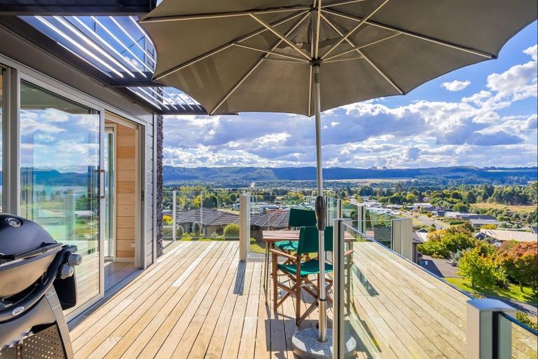 Photo of property in 12 Kittyhawk Drive, Kinloch, Taupo, 3377