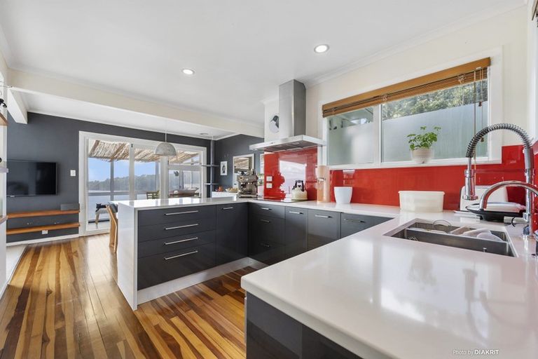 Photo of property in 141 Grafton Road, Roseneath, Wellington, 6011