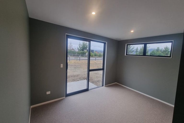 Photo of property in 27 Ellacott Lane, Lake Hawea, 9382