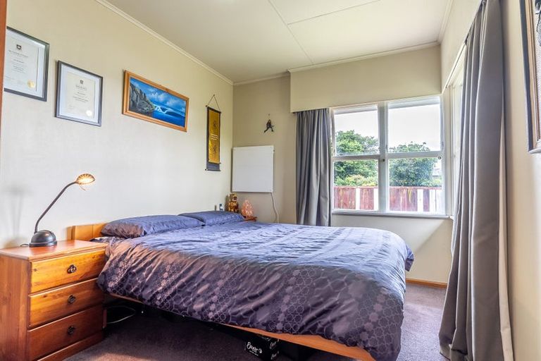 Photo of property in 10 Parkdale Place, Glenview, Hamilton, 3206