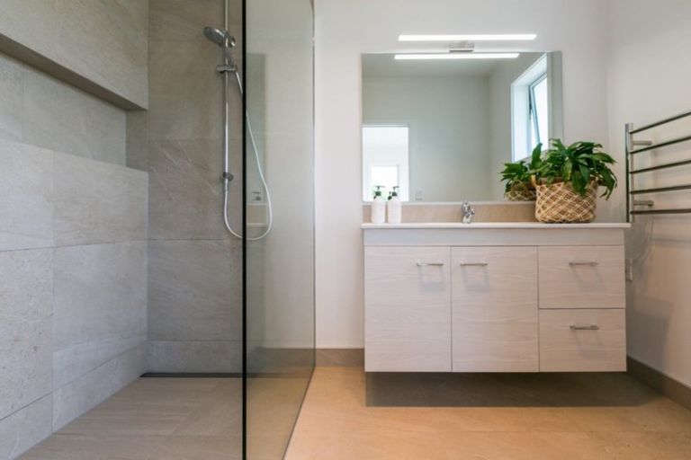 Photo of property in 63 Timoti Road, Waimarama, Havelock North, 4294