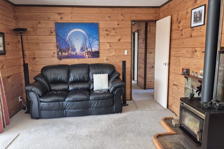 Photo of property in 12 Papakowhai Road, Papakowhai, Porirua, 5024