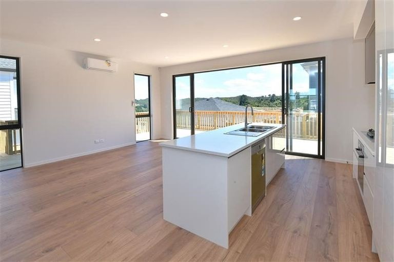 Photo of property in 239 West Hoe Heights, Orewa, 0931