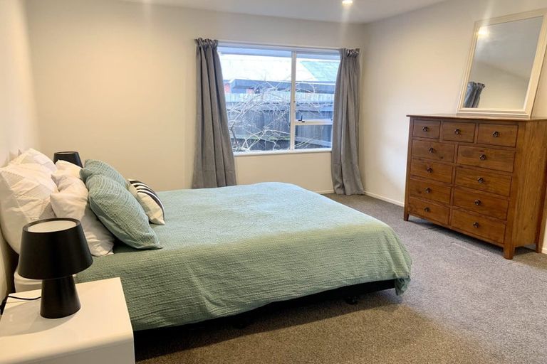 Photo of property in 2/62 Office Road, Merivale, Christchurch, 8014