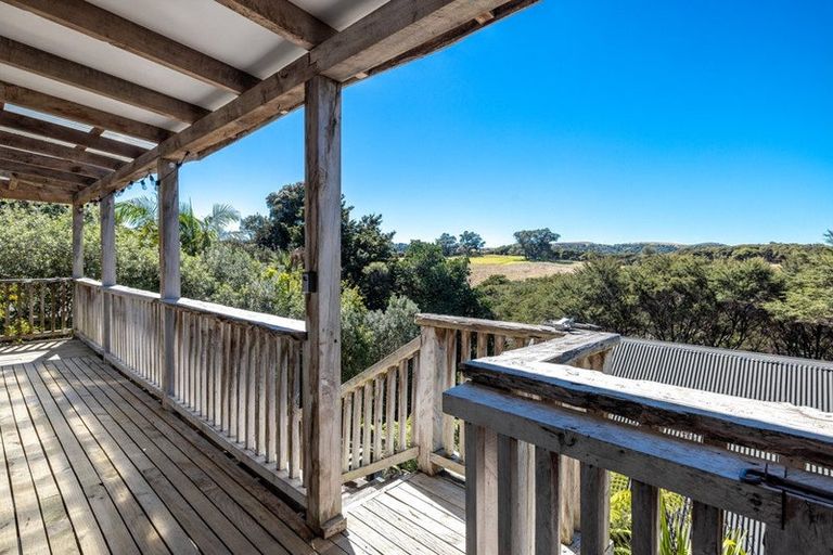 Photo of property in 47 Wilma Road, Ostend, Waiheke Island, 1081