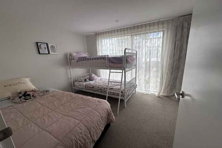 Photo of property in 23 Hinonga Loop, Silverdale, 0932