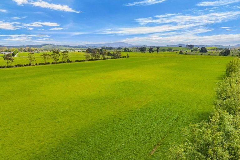 Photo of property in 125 Awakino Point Road East, Awakino Point, Dargaville, 0372