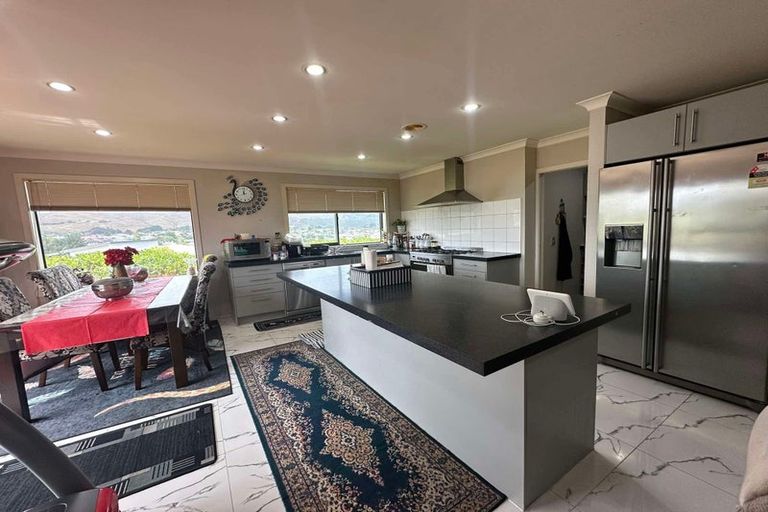 Photo of property in 89 Te Puia Drive, Aotea, Porirua, 5024
