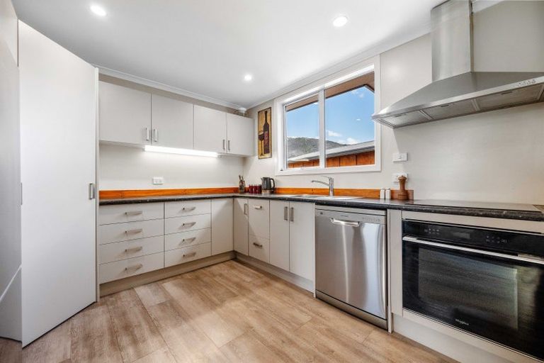 Photo of property in 2d Alpha Street, Cromwell, 9310