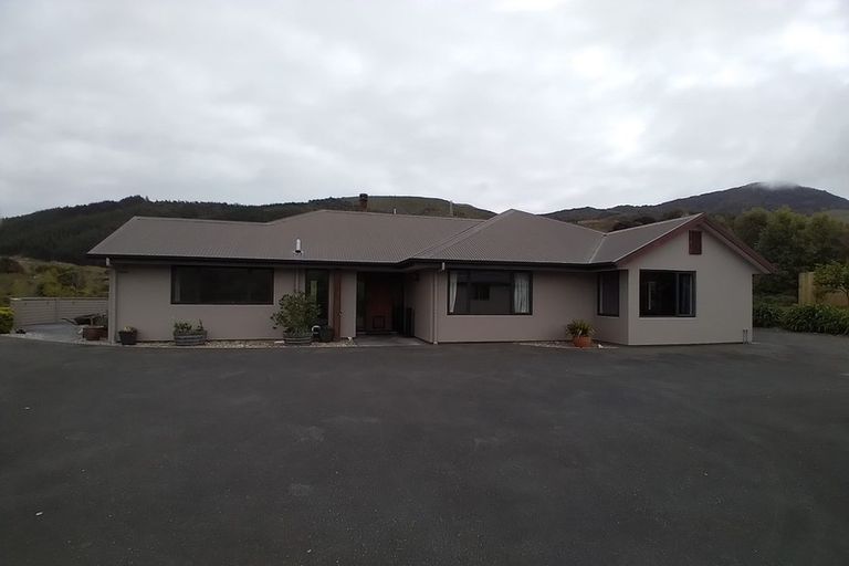 Photo of property in 32 Hollyman Road, Hira, Nelson, 7071