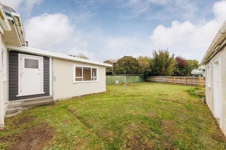 Photo of property in 98 Manawatu Street, Hokowhitu, Palmerston North, 4410