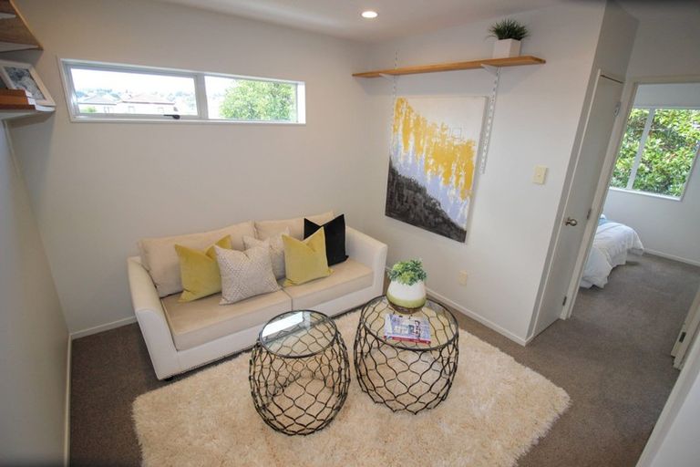 Photo of property in 12 Pecan Place, Avondale, Auckland, 0600