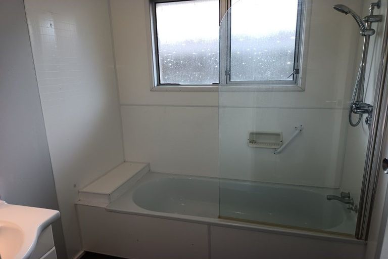 Photo of property in 26 Disraeli Street, Westport, 7825