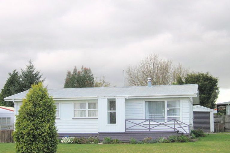 Photo of property in 34 Grace Crescent, Richmond Heights, Taupo, 3330