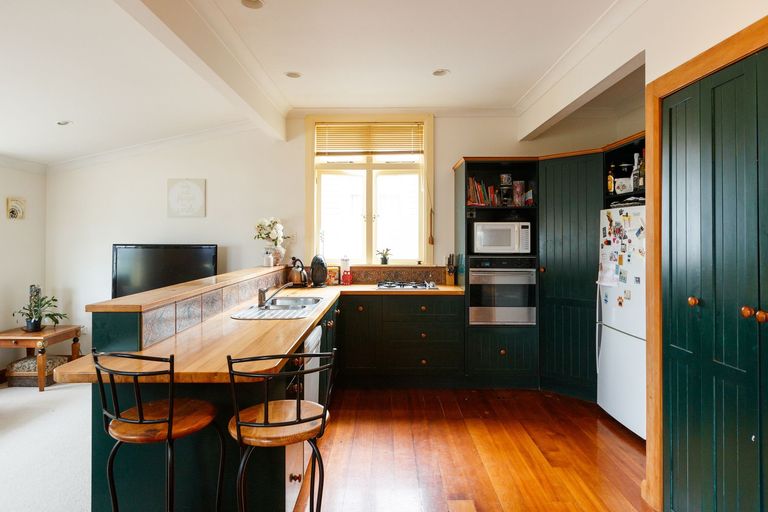 Photo of property in 51 Dahlia Street, Palmerston North, 4410