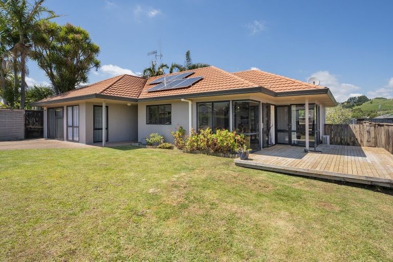 Photo of property in 49 Pelorus Street, Welcome Bay, Tauranga, 3112