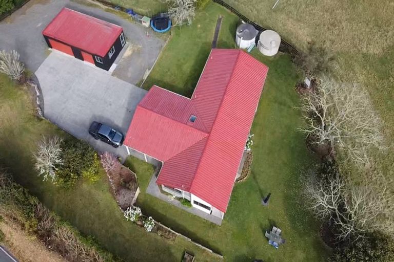 Photo of property in 80 Pataua Road North, Whareora, Whangarei, 0175