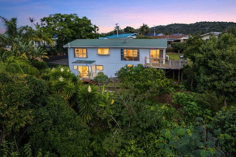 Photo of property in 25 Wolfe Street, Regent, Whangarei, 0112