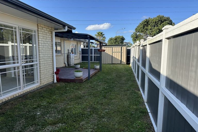 Photo of property in 60 Medvale Avenue, Flat Bush, Auckland, 2019