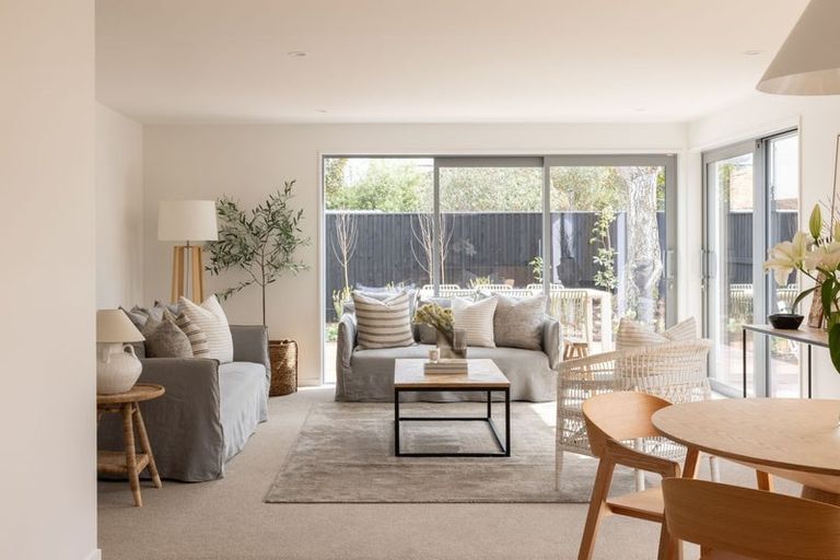 Photo of property in 2/15 Wembley Street, Sydenham, Christchurch, 8023