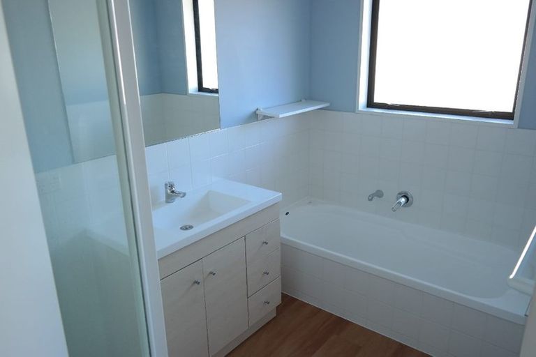 Photo of property in 26 Admiralty Place, Waikawa, Picton, 7220