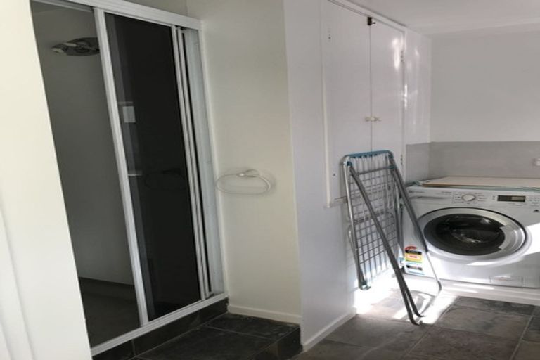 Photo of property in 9 Mayfair Crescent, Mairangi Bay, Auckland, 0630