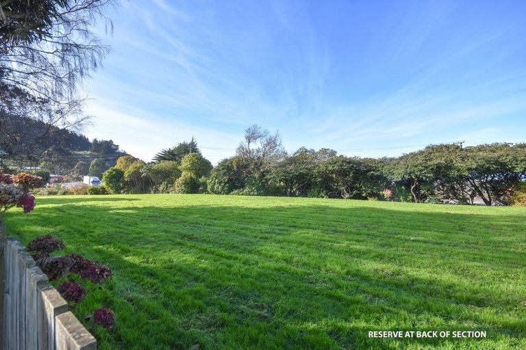 Photo of property in 28 Freyberg Avenue, Sawyers Bay, Port Chalmers, 9023