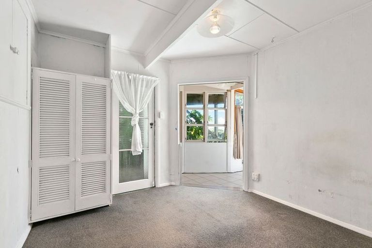 Photo of property in 15 Grafton Road, Roseneath, Wellington, 6011