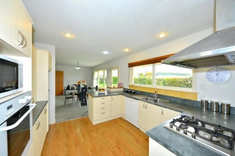 Photo of property in 53 Hanrahan Street, Upper Riccarton, Christchurch, 8041