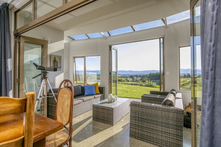 Photo of property in 89 Sutherland Drive, Martinborough, 5781