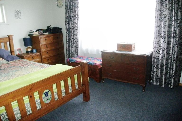 Photo of property in 18 Maire Street, Levin, 5510