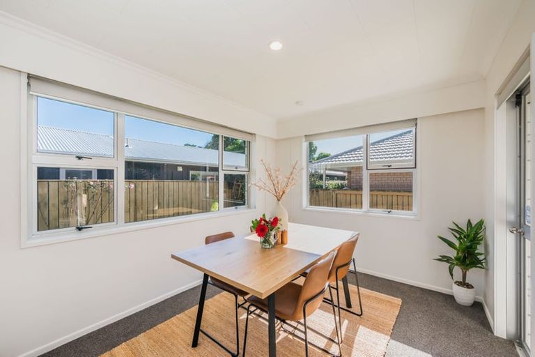 Photo of property in 15 Kohekohe Road, Waikanae, 5036