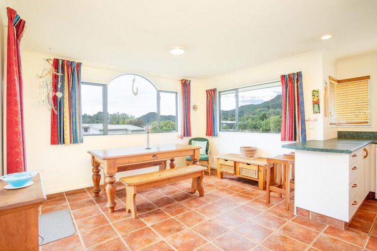 Photo of property in 28 Nyhane Drive, Ligar Bay, Takaka, 7183