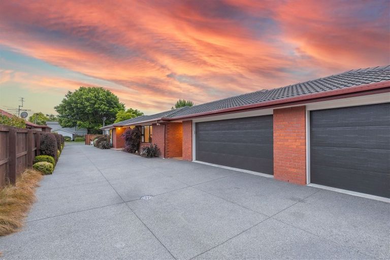 Photo of property in 83 Merrin Street, Avonhead, Christchurch, 8042
