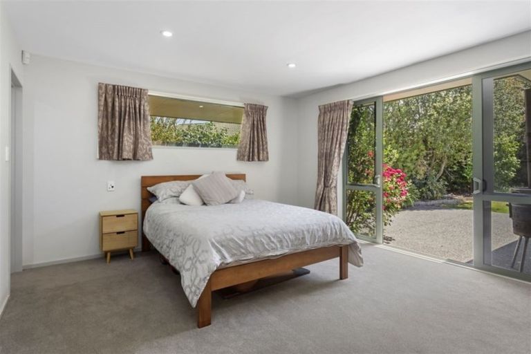 Photo of property in 10 Parsonage Road, Woodend, 7610