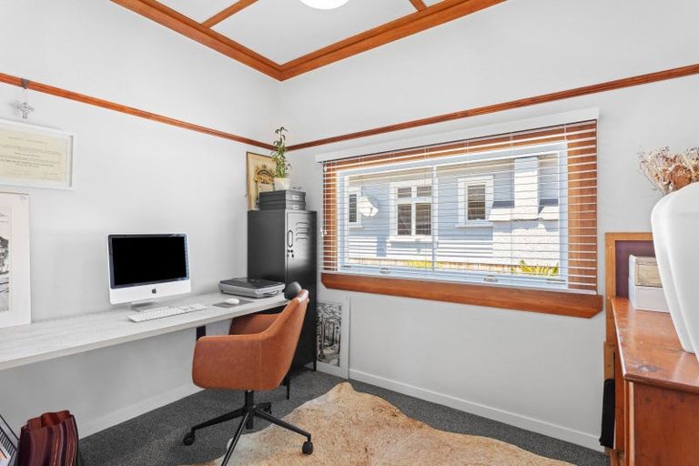 Photo of property in 74 Harris Street, Kaiti, Gisborne, 4010