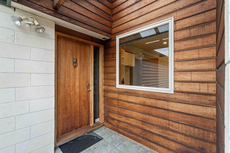 Photo of property in 2/35 Merrin Street, Avonhead, Christchurch, 8042