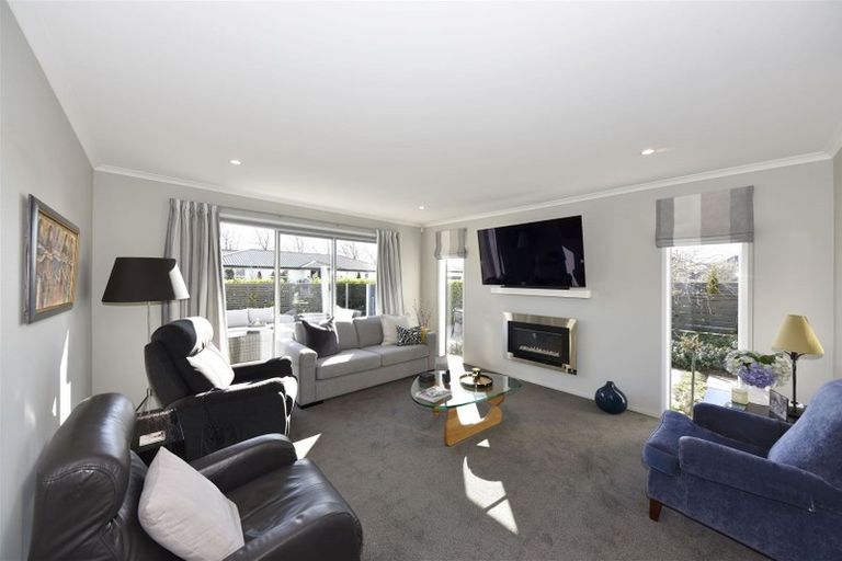 Photo of property in 2 Carpenter Drive, Prebbleton, 7604