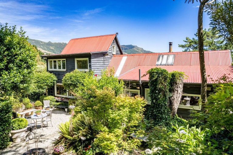 Photo of property in 33 Morgans Road, Akaroa, 7581