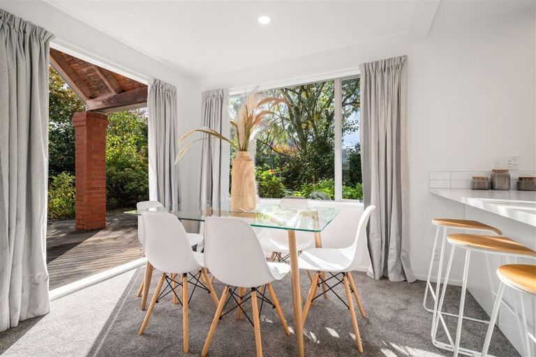 Photo of property in 12a Westburn Terrace, Burnside, Christchurch, 8041