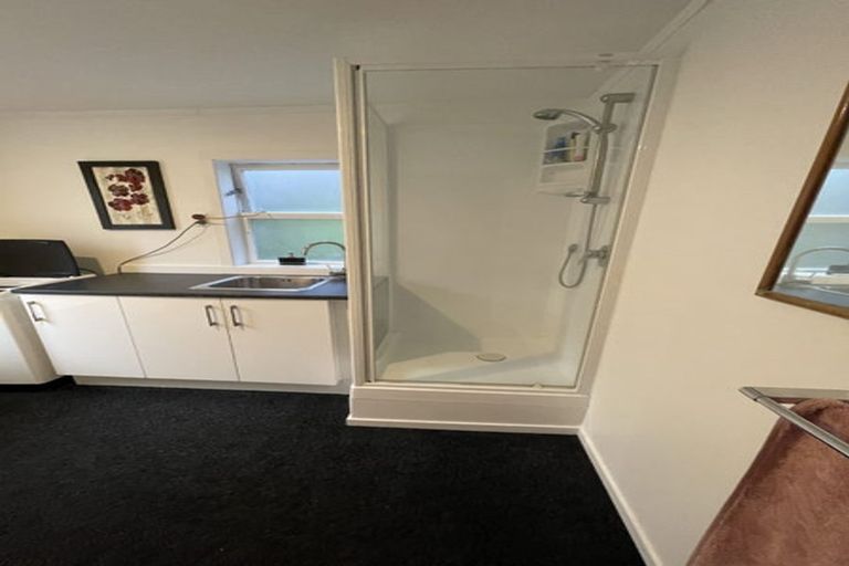 Photo of property in 7 Norman Road, Titirangi, Auckland, 0604