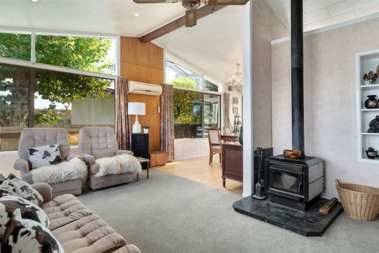 Photo of property in 11 Sunny Bay Road, Matua, Tauranga, 3110