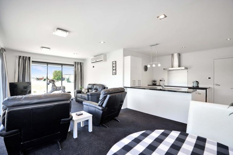 Photo of property in 2 Ludlow Drive, Huntingdon, Ashburton, 7774