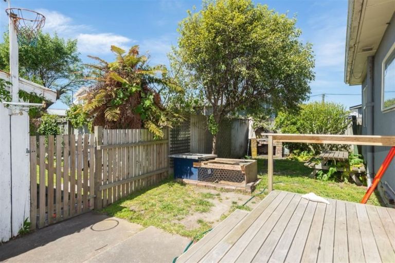 Photo of property in 23 Jutland Street, North New Brighton, Christchurch, 8083