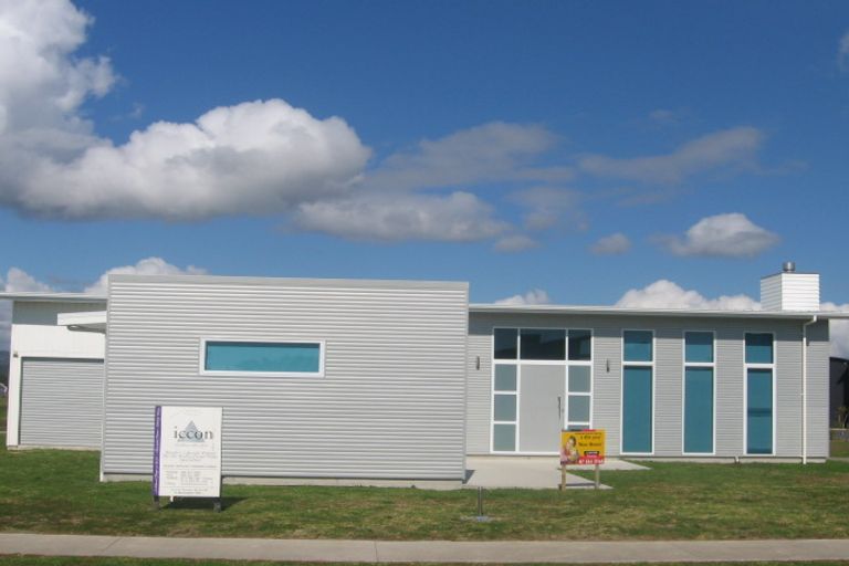 Photo of property in 104 The Fairway, Matarangi, Whitianga, 3592